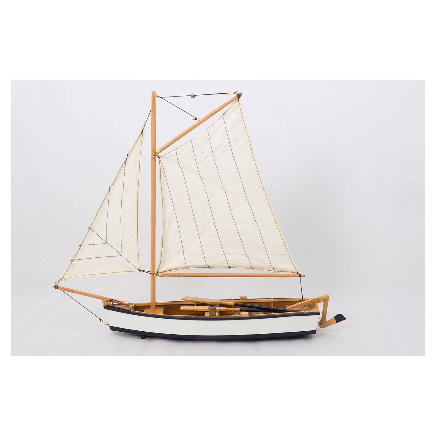 Sailing Ship - Model Boat