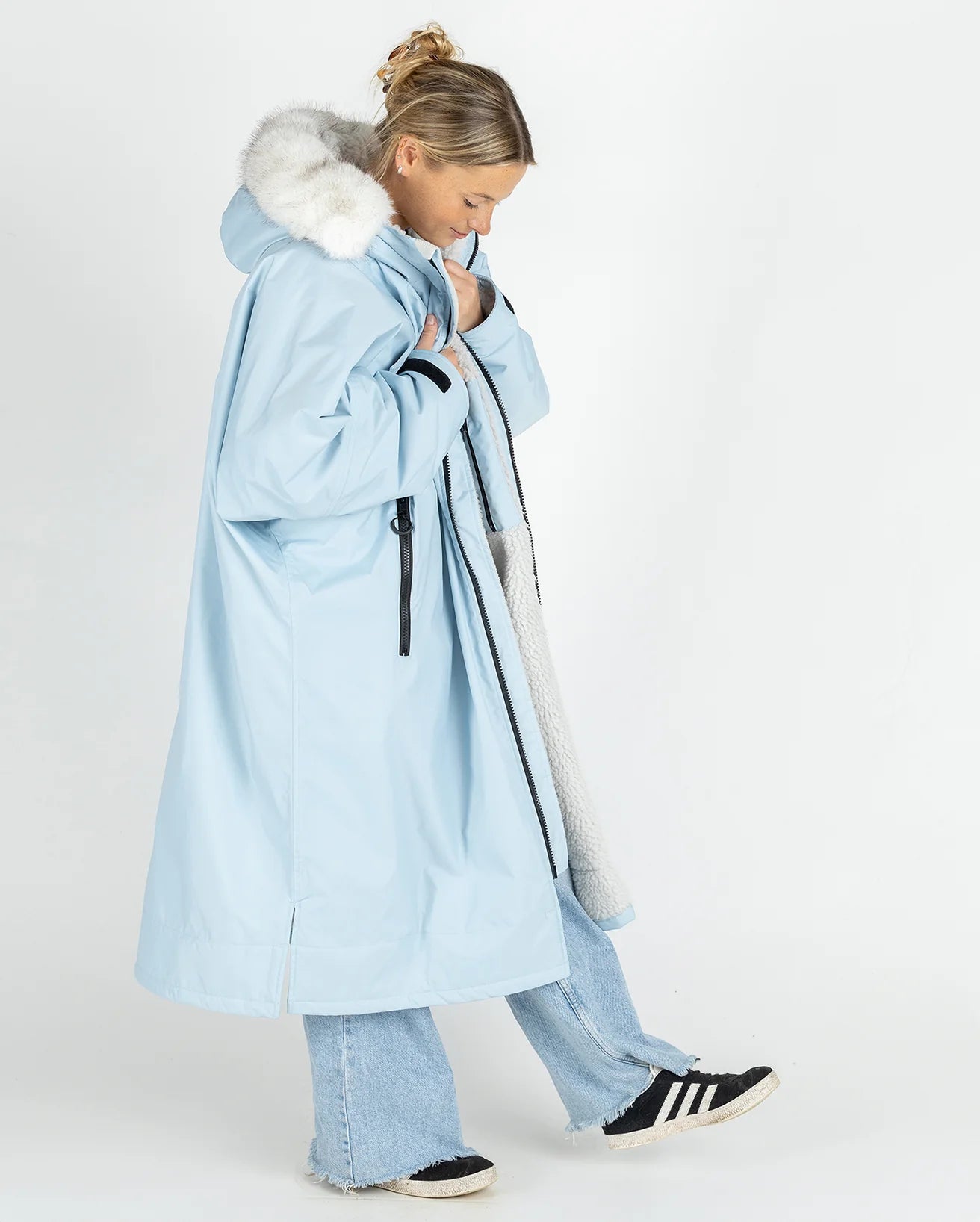 dryrobe Advance Long Sleeve Alpine Robe - Ice Blue